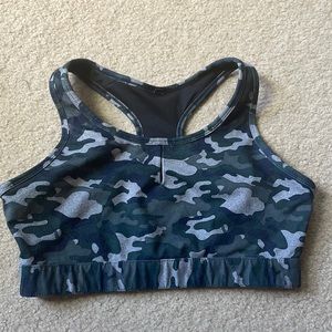 Fabletics camo, keyhole sports bra